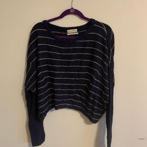 Urban outfitters sweater in dark blue with strips